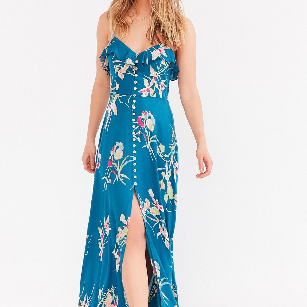 Kimchi Blue La Playa Button-Down Maxi Dress